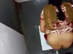 estudante adolescente fica com o assistir vídeo de pornô brasileiro rabo bem trabalhado