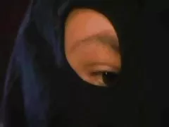 Negra cavalgando porno amador brasileiro gratis a bunda do namorado nas férias.